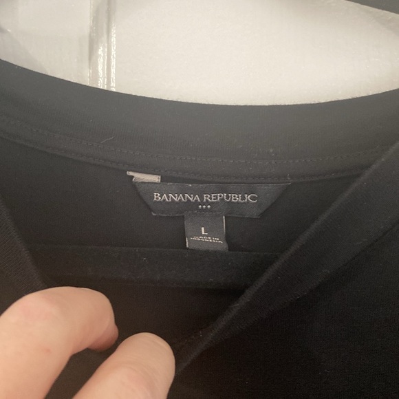 NWOT black jersey knit crew neck muscle tank with shoulder pads details - Picture 3 of 6